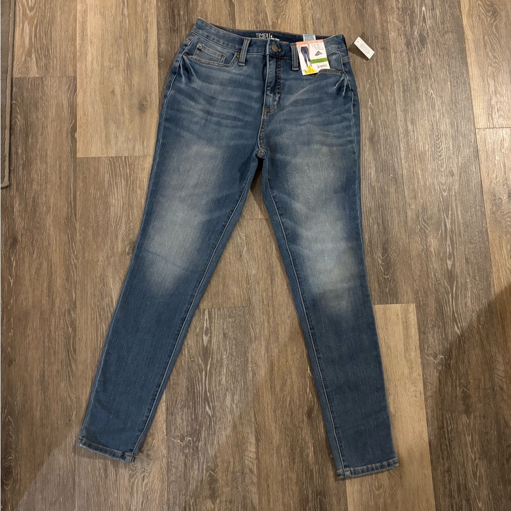 Time And Tru High Rise Cury Women's Jeans - Blue Sz 4 NWT